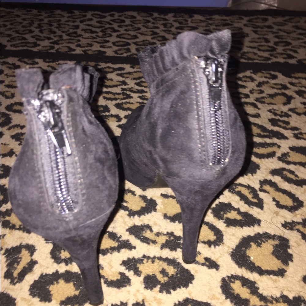 Black heels